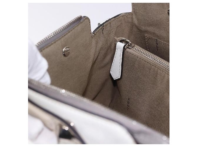 Borsa a Spalla FENDI in Pelle Bianco Argento Auth bs36311A - vista 23