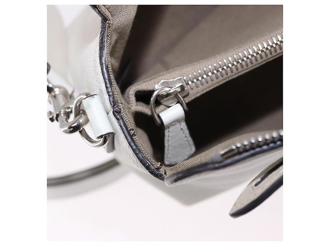 Borsa a Spalla FENDI in Pelle Bianco Argento Auth bs36311A - vista 27