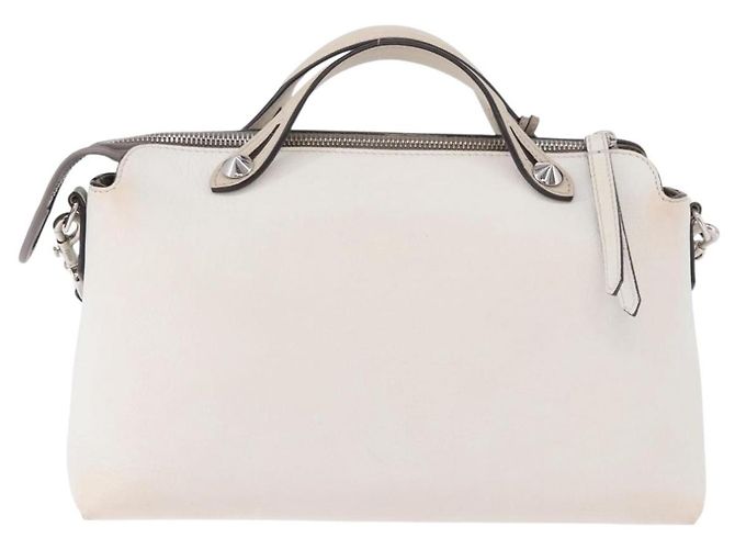 Borsa a Spalla FENDI in Pelle Bianco Argento Auth bs36311A - vista 3