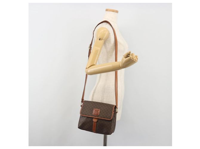 Céline Borsa a Spalla CELINE Macadam Canvas PVC Pelle Marrone Oro Auth 191139 D'oro - vista 24