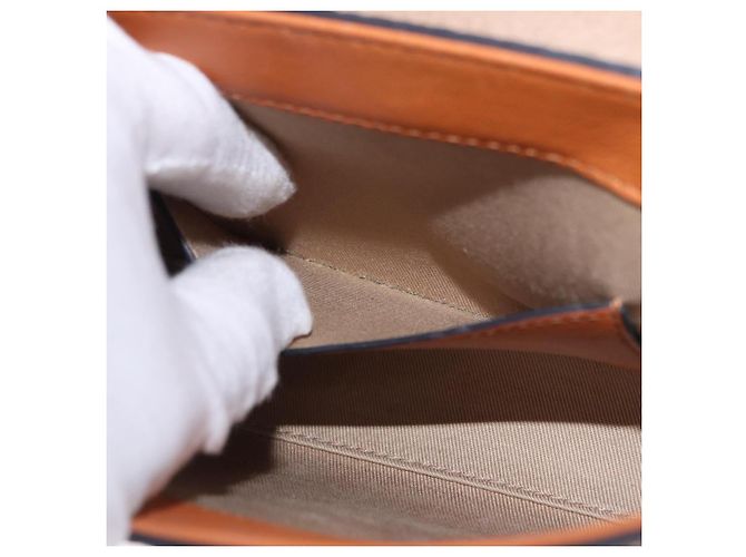 Bolsa de ombro MCM Vicetos em PVC e couro marrom com detalhes dourados Auth ka5379 - vista 19