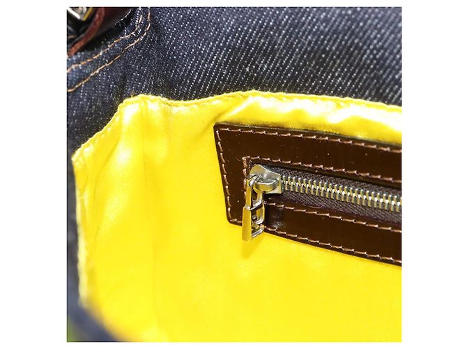FENDI Borsa a Spalla Mamma Baguette con Ricamo Floreale Denim Navy Auth yk20668SM Blu navy - vista 21