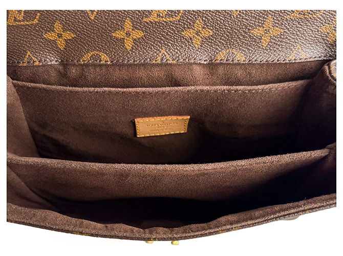 Louis Vuitton Pochette Metis Canvas Flap Crossbody Monogram Marrone - vista 10