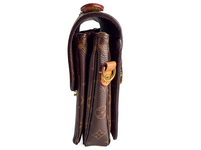 Louis Vuitton Pochette Metis Canvas Flap Crossbody Monogram Marrone - vista 4