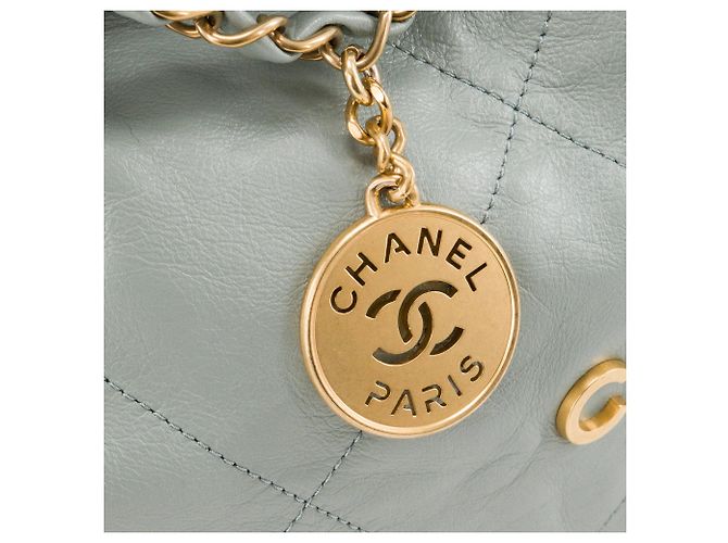 CHANEL - Borsa a tracolla Chanel 22 in pelle stropicciata blu/grigio - vista 6