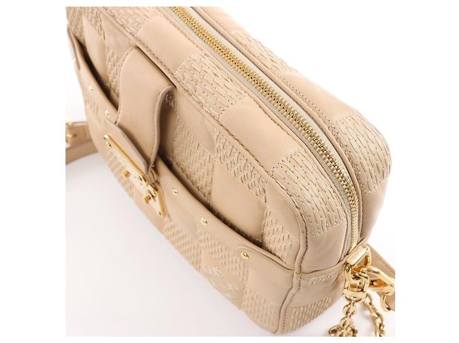 Louis Vuitton Troca MM Damier Quilt Crossbody Bag in Beige M59111 - view 5
