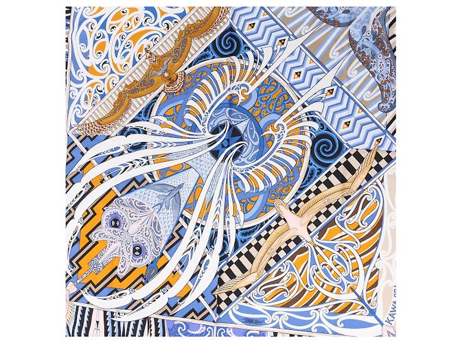 Carré 90 Hermès "Kawaora" in seta blu - vista 11