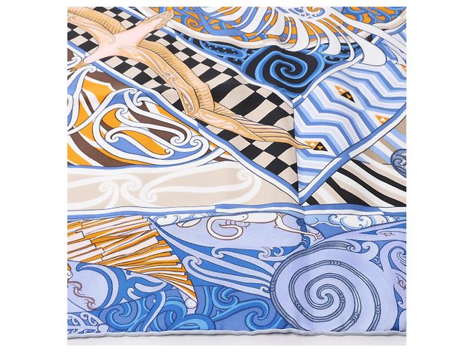 Carré 90 Hermès "Kawaora" in seta blu - vista 6