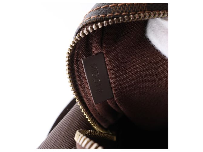 Borsa a tracolla Louis Vuitton Olav PM Damier Ebene N41442 Marrone - vista 12