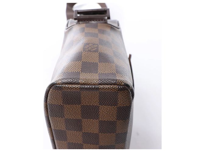 Borsa a tracolla Louis Vuitton Olav PM Damier Ebene N41442 Marrone - vista 8