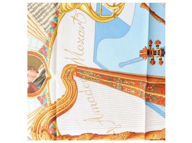 Foulard in seta Hermès Carré 90 "Hommage à Mozart" Rosso x Blu - vista 15