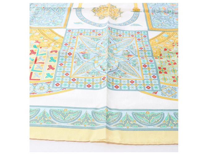 Foulard in seta Hermès Carré 90 "CIELS BYZANTINS" Giallo - vista 7