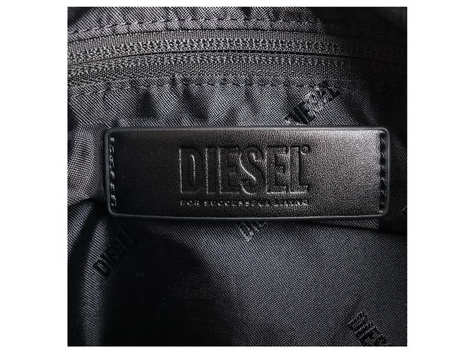 Sac bandoulière en denim délavé à poches multiples Diesel Multi-Pkts Multipocket en Gris - vue 13