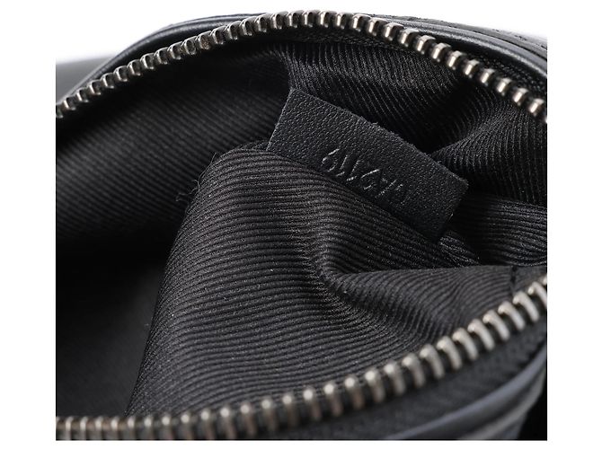 Borsa a tracolla Louis Vuitton Bum Bag PM Discovery Monogram Eclipse Crossbody Bag in Nero M46035 - vista 11