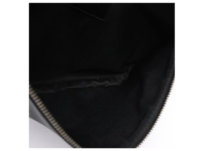 Borsa a tracolla Louis Vuitton Bum Bag PM Discovery Monogram Eclipse Crossbody Bag in Nero M46035 - vista 14