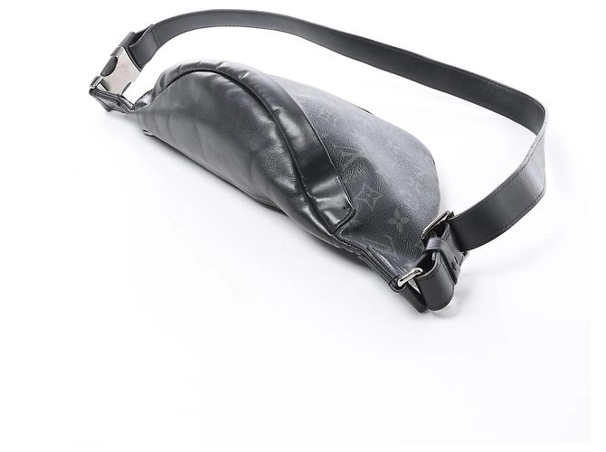 Borsa a tracolla Louis Vuitton Bum Bag PM Discovery Monogram Eclipse Crossbody Bag in Nero M46035 - vista 4