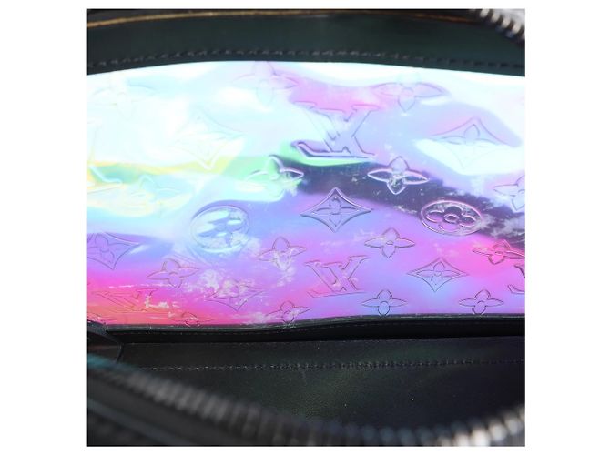 Borsa a tracolla Louis Vuitton Soft Trunk Monogram Prism nera x Olografica M55932 Nero - vista 11