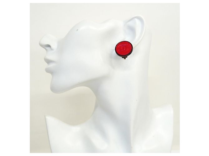 Pendientes de clip Chanel en oro y rojo Roja Dorado - vista 5