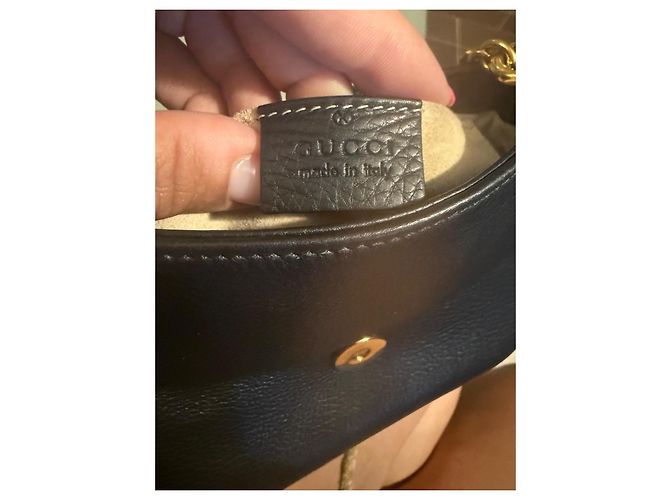 Bolso Bandolera Pequeño Gucci 1973 en Cuero Negro - vista 6