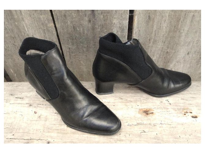 Bally Botines de cuero negro - vista 2