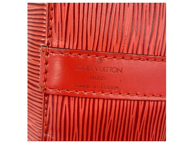 Noe Borsa a Spalla Louis Vuitton Epi Petit Noé Rosso - vista 5