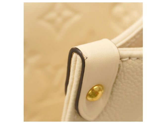 Borsa Tote Louis Vuitton Monogram Empreinte OnTheGo GM Crudo - vista 7