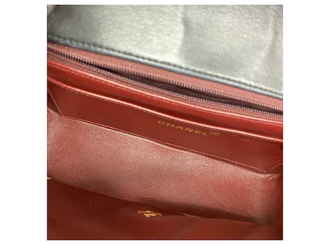 Chanel Diana Chain Schultertasche Schwarz - Ansicht 4