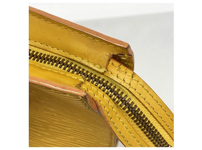 Borsa a Spalla Louis Vuitton Epi Saint Jacques Giallo - vista 8