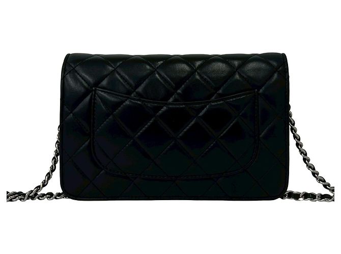 Timeless Borsa a tracolla Chanel Matelassé in agnello Nero - vista 3