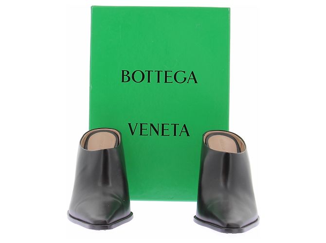 Bottega Veneta Mule a punta nera Nero - vista 8