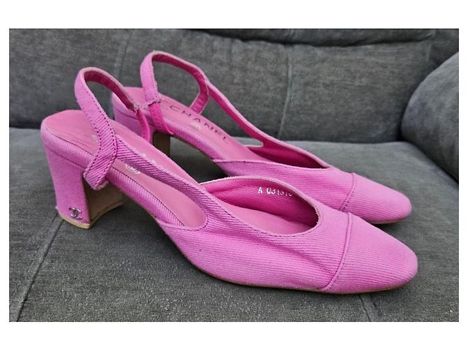 Chanel Décolleté slingback in velluto a coste rosa - vista 4