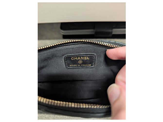 Chanel gesteppte Lammleder-Pochette mit Charms Schwarz - Ansicht 5
