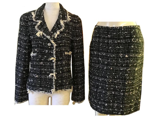Timeless Conjunto de saia e casaco em tweed preto e branco Chanel - vista 3