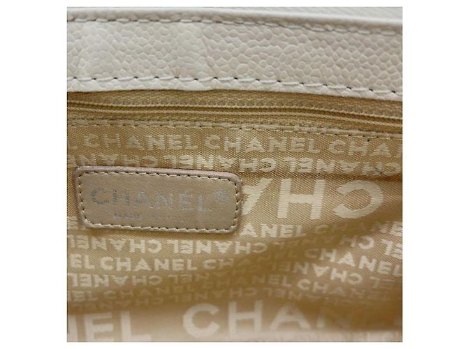 Borsa a tracolla Chanel Perforated Pulley Chain Beige - vista 10