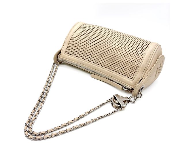 Borsa a tracolla Chanel Perforated Pulley Chain Beige - vista 4