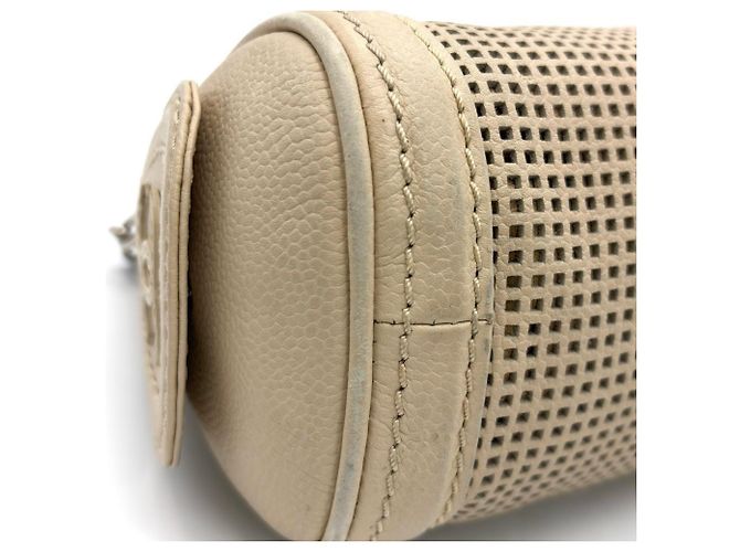 Borsa a tracolla Chanel Perforated Pulley Chain Beige - vista 8
