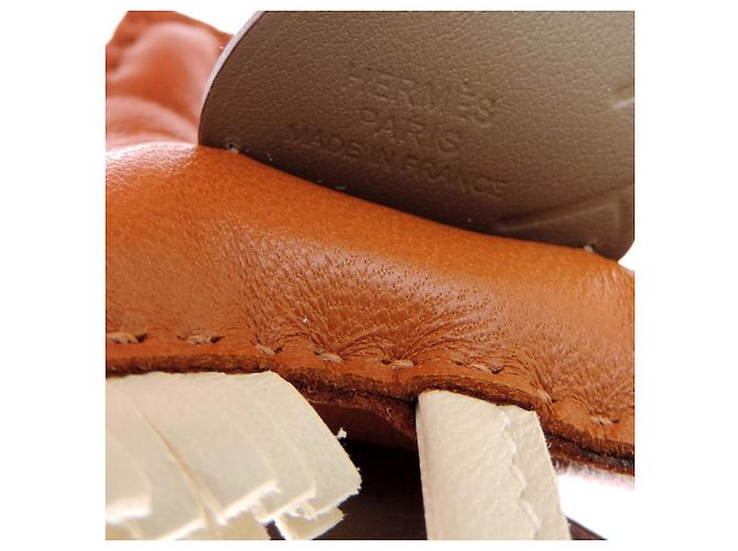 Hermès Charm per borsa Hermes Rodeo Pegasus PM Marrone Beige D'oro Taupe - vista 5