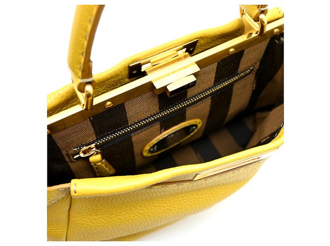 Borsa Fendi Peekaboo Medium Selleria da donna Giallo - vista 6