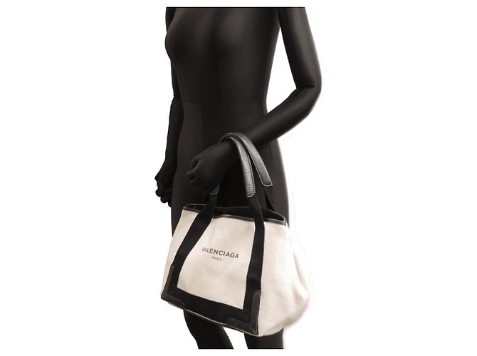 Everyday Borsa a tracolla Balenciaga Navy Cabas Small Nero Bianco - vista 9