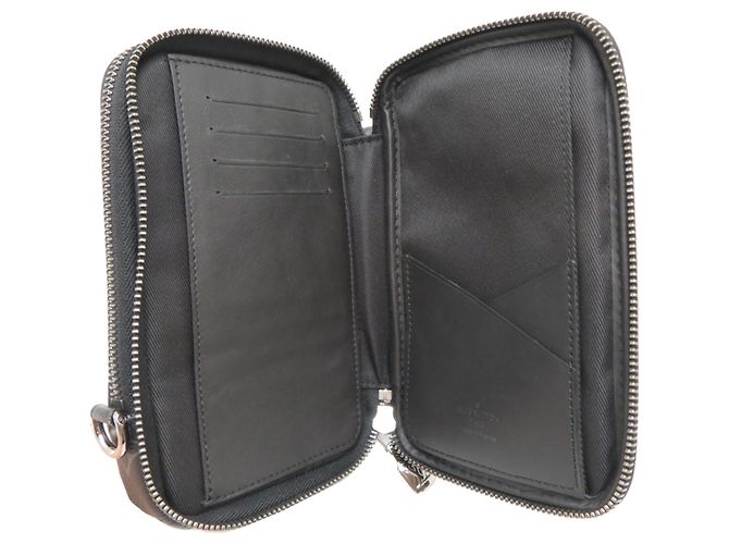 Pochette Double Phone Louis Vuitton Borsa a Spalla da Uomo Marrone Nero - vista 7