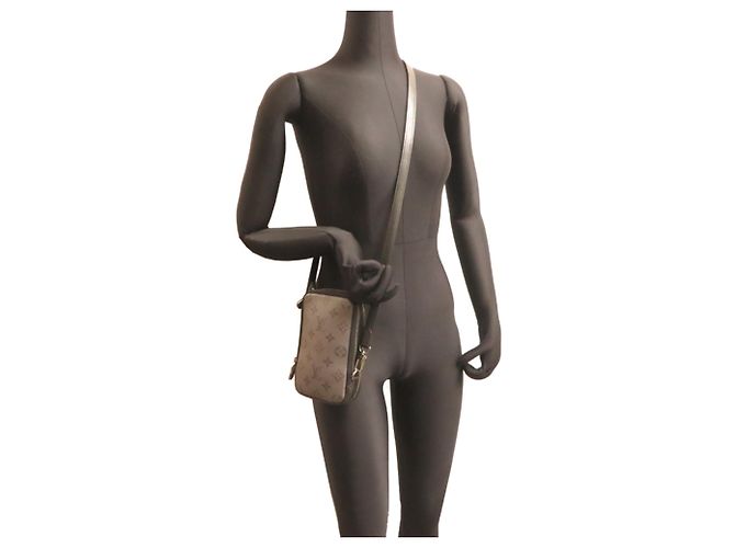 Pochette Double Phone Louis Vuitton Borsa a Spalla da Uomo Marrone Nero - vista 9