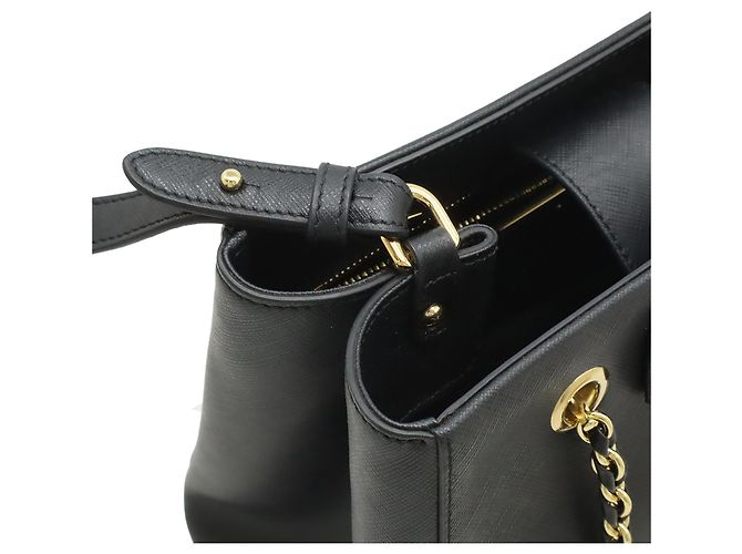 Salvatore Ferragamo Borsa Vara Bow in pelle nera Ferragamo Nero - vista 6