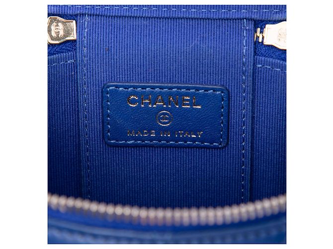 Chanel Blue Mini CC Matelassé in agnello con manico superiore e catena Vanity Case - vista 5