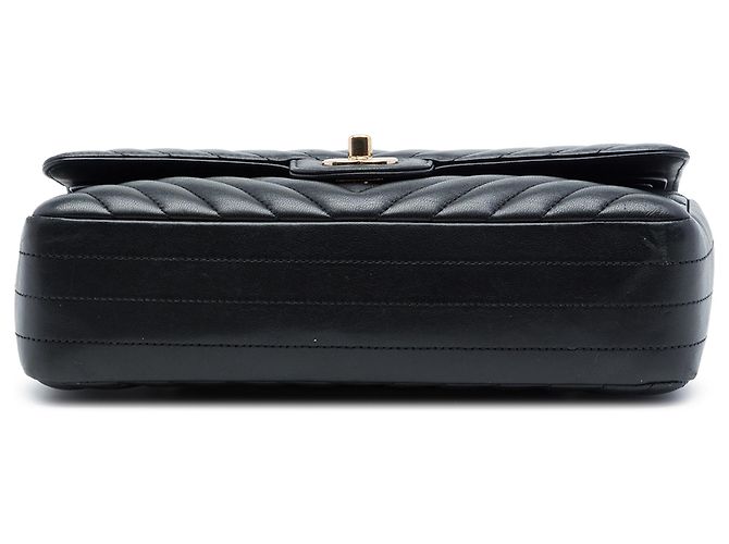 Chanel Black Medium Classic Chevron Crumpled Calfskin Double Flap Nero - vista 3