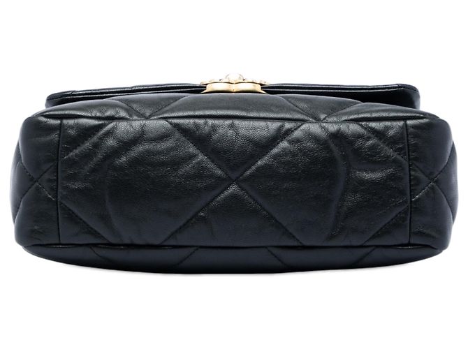Chanel Black Medium Lambskin 19 Flap Nero - vista 3