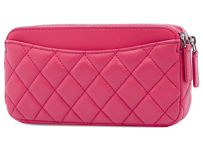 Clutch Chanel Pink CC de piel de cordero acolchada con doble cremallera y cadena Rosa - vista 2