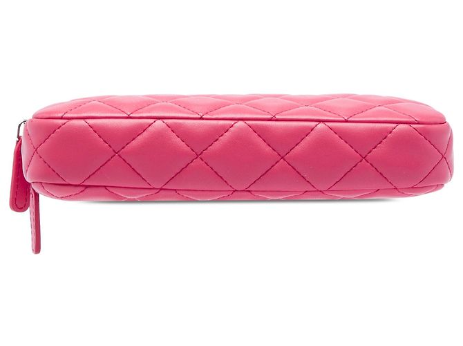 Clutch Chanel Pink CC de piel de cordero acolchada con doble cremallera y cadena Rosa - vista 3