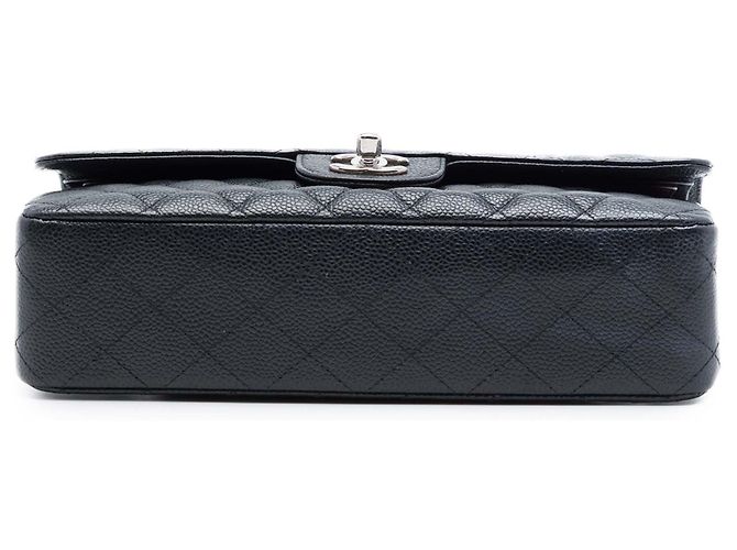 Chanel Black Medium Classic Caviar Double Flap Nero - vista 3