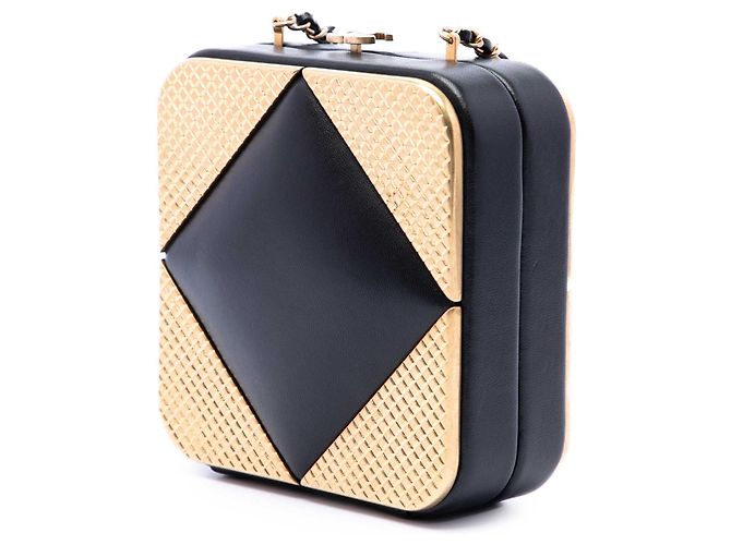 Clutch Chanel quadrata in agnello nero con CC e metallo e catena - vista 2