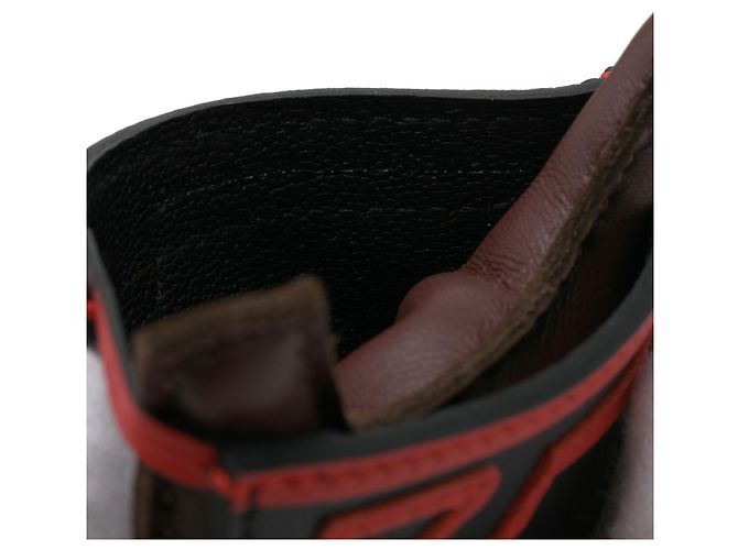 Charm per borsa Hermès Rodeo Robeo 24 in agnello Milo Rosso Bordò - vista 3